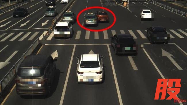 男子骑电瓶车碰瓷获利数千被抓